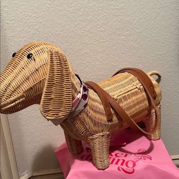 Wicker Darling Dog-Shaped Wicker Bag - Natural and Pink - Picture 3 of 6